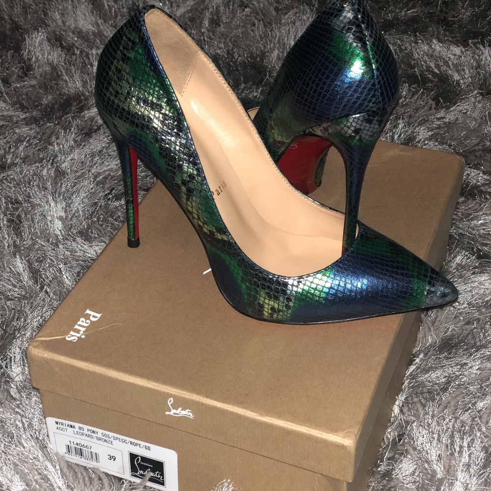 Red bottoms